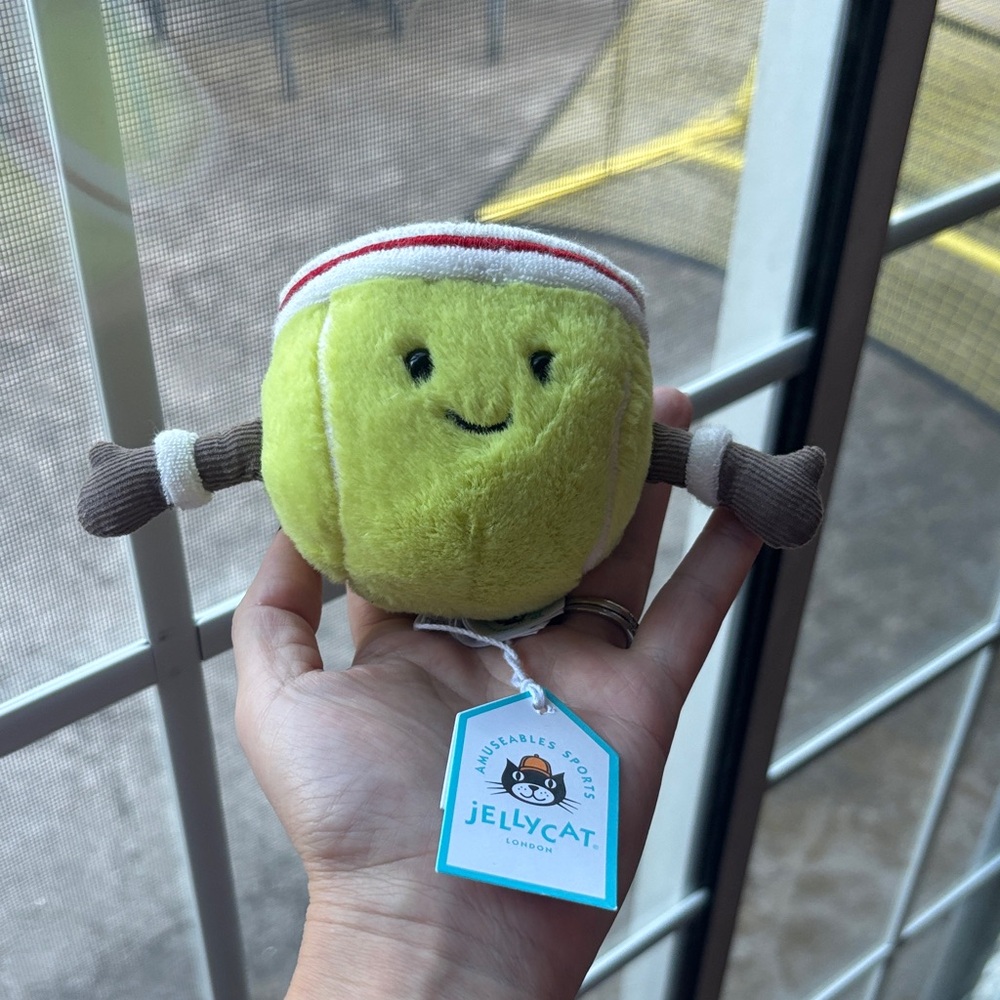 Jellycat Amusable tennis ball